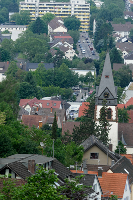 Blick von oben auf Melanchthonkirche und Hasenleiser
