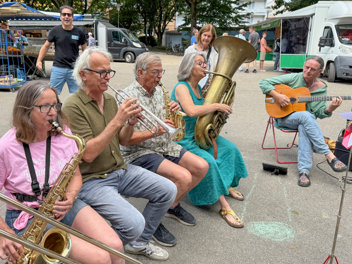 Der NaBaKra mit Thomas Nigl am 12. Juli 2025 auf dem Rohrbacher Wochenmarkt.
